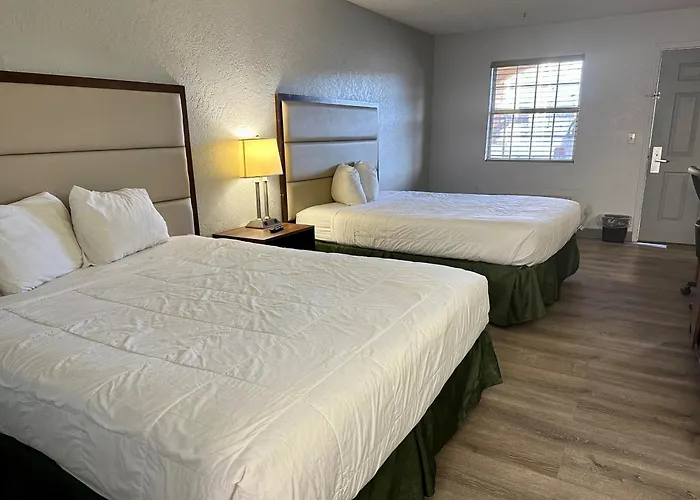 Silver Queen Inn
